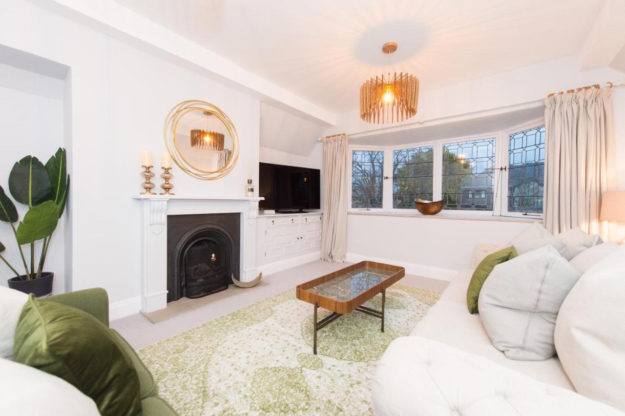 The Tower By Harrogate Serviced Apartments ภายนอก รูปภาพ