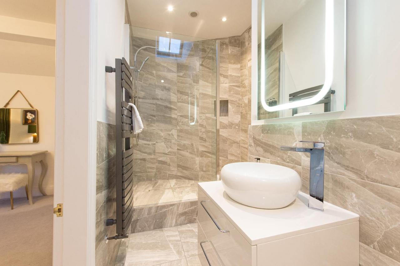 The Tower By Harrogate Serviced Apartments ภายนอก รูปภาพ