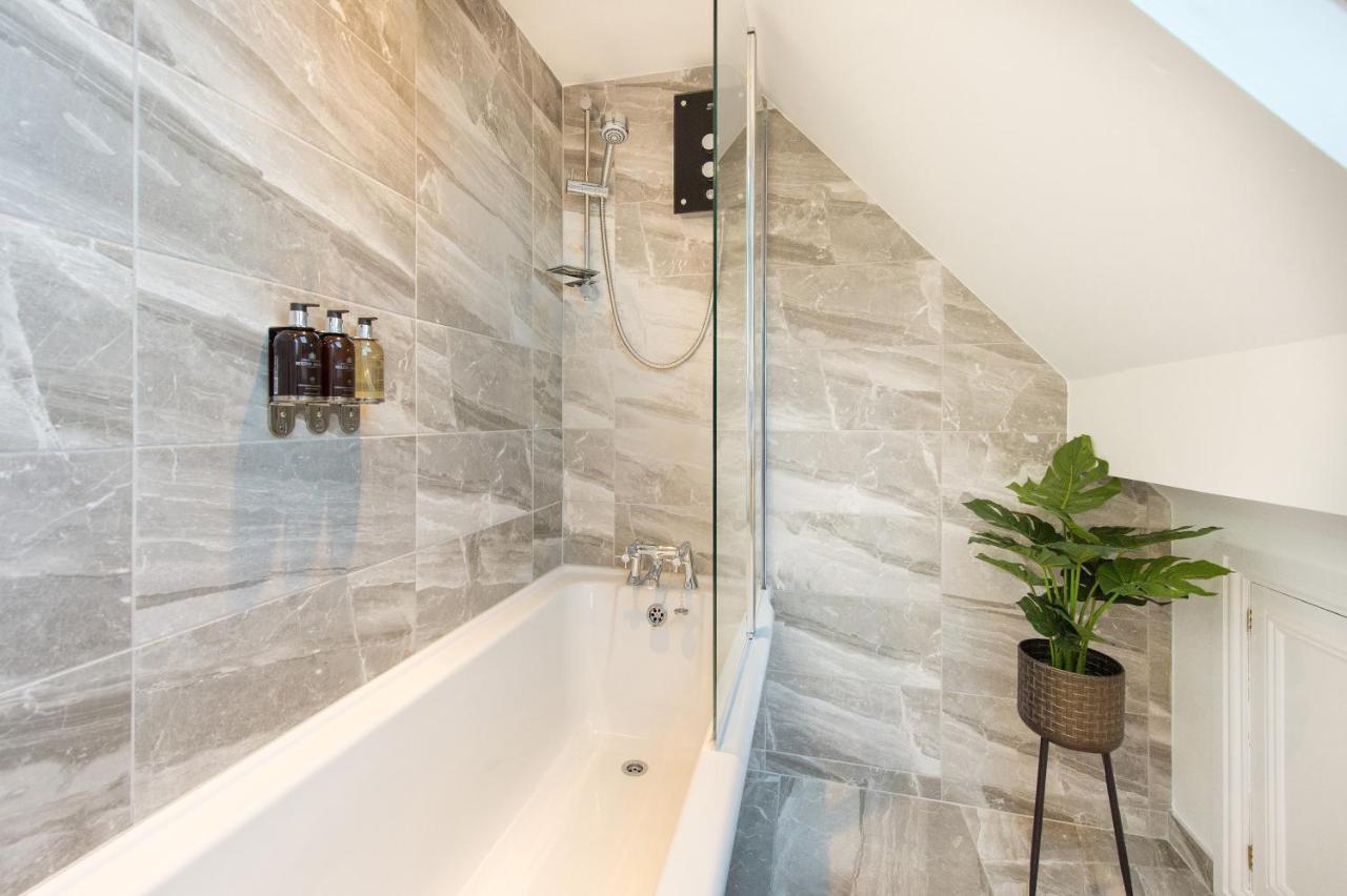 The Tower By Harrogate Serviced Apartments ภายนอก รูปภาพ